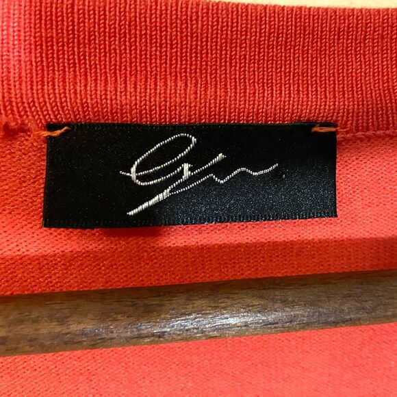 Beautiful tricolored cardigan with button detail on sleeves, women’s size medium - Picture 4 of 4